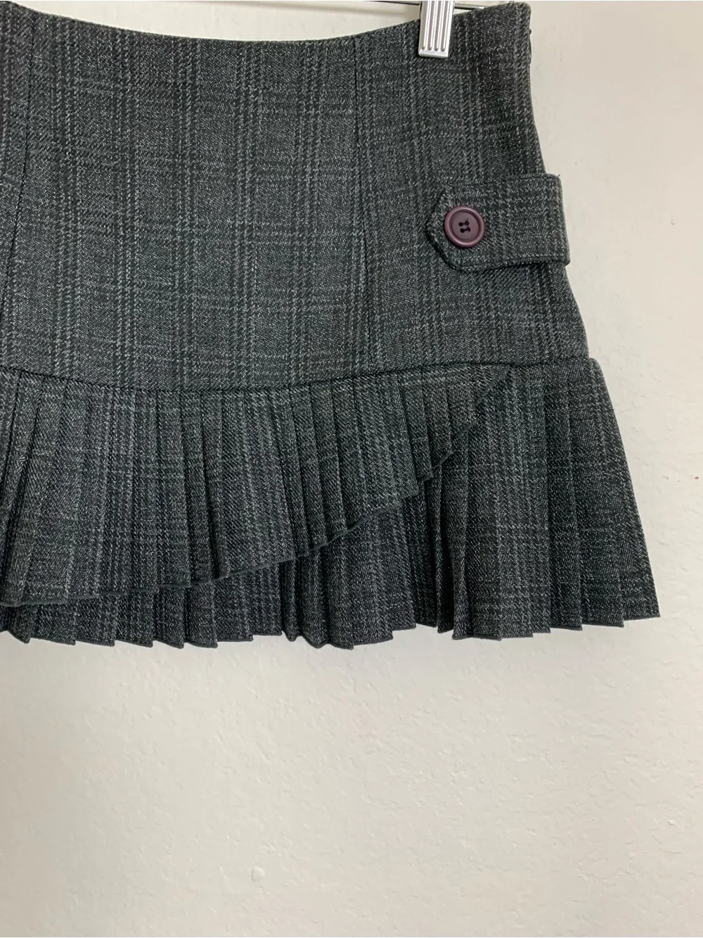 Vtg Y2K Forever 21 Pleated Plaid Micro Mini Skirt Women’s M Button Accent Gray